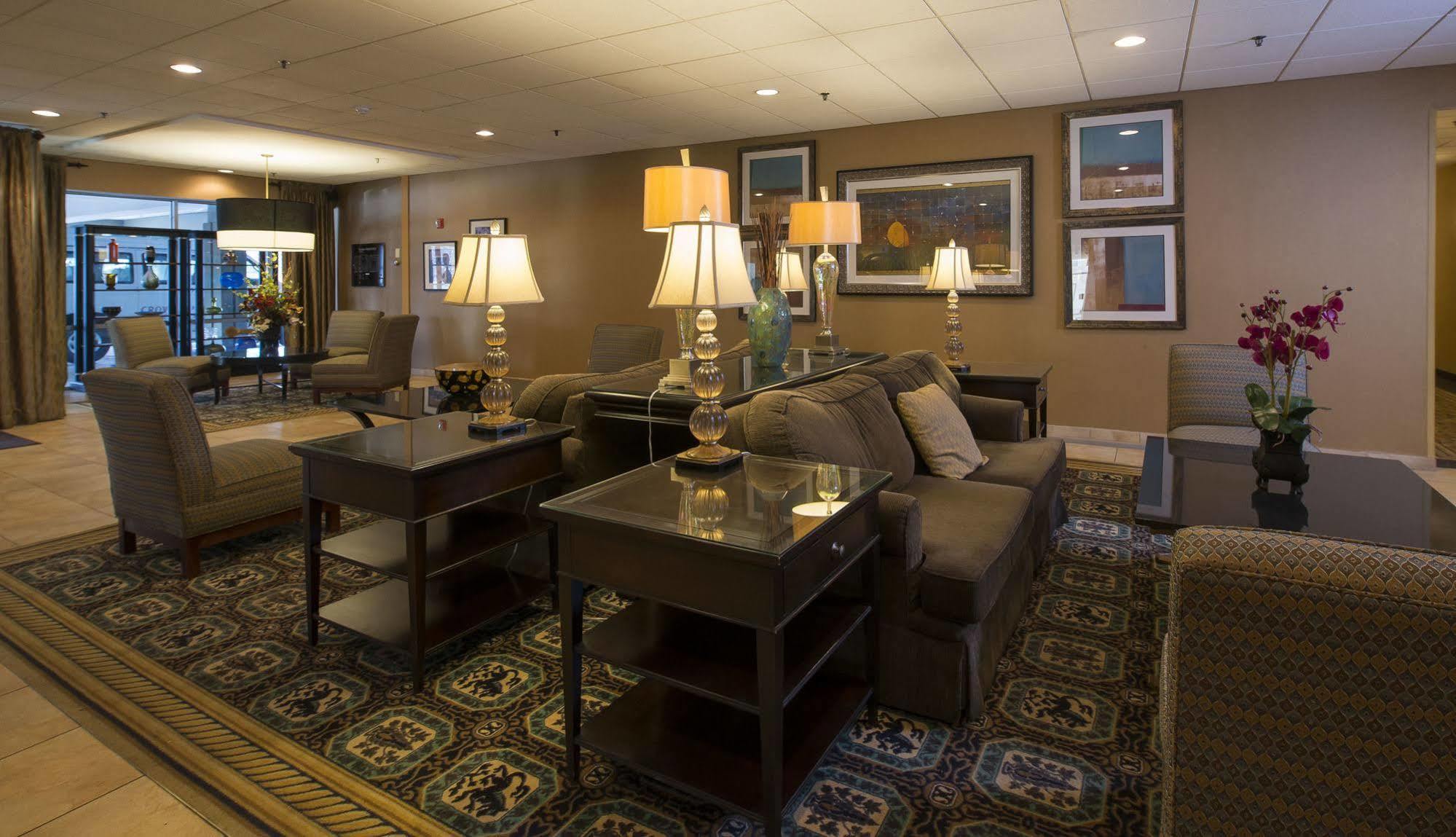 The Rockville Hotel, A Ramada By Wyndham Exterior photo