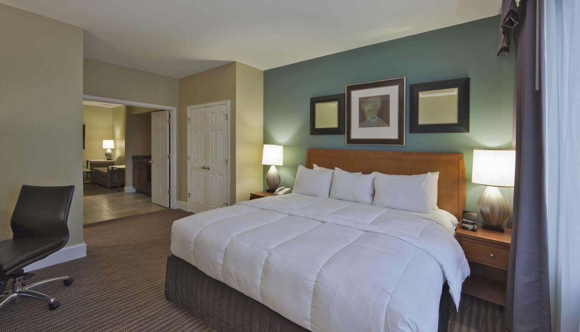 The Rockville Hotel, A Ramada By Wyndham Exterior photo